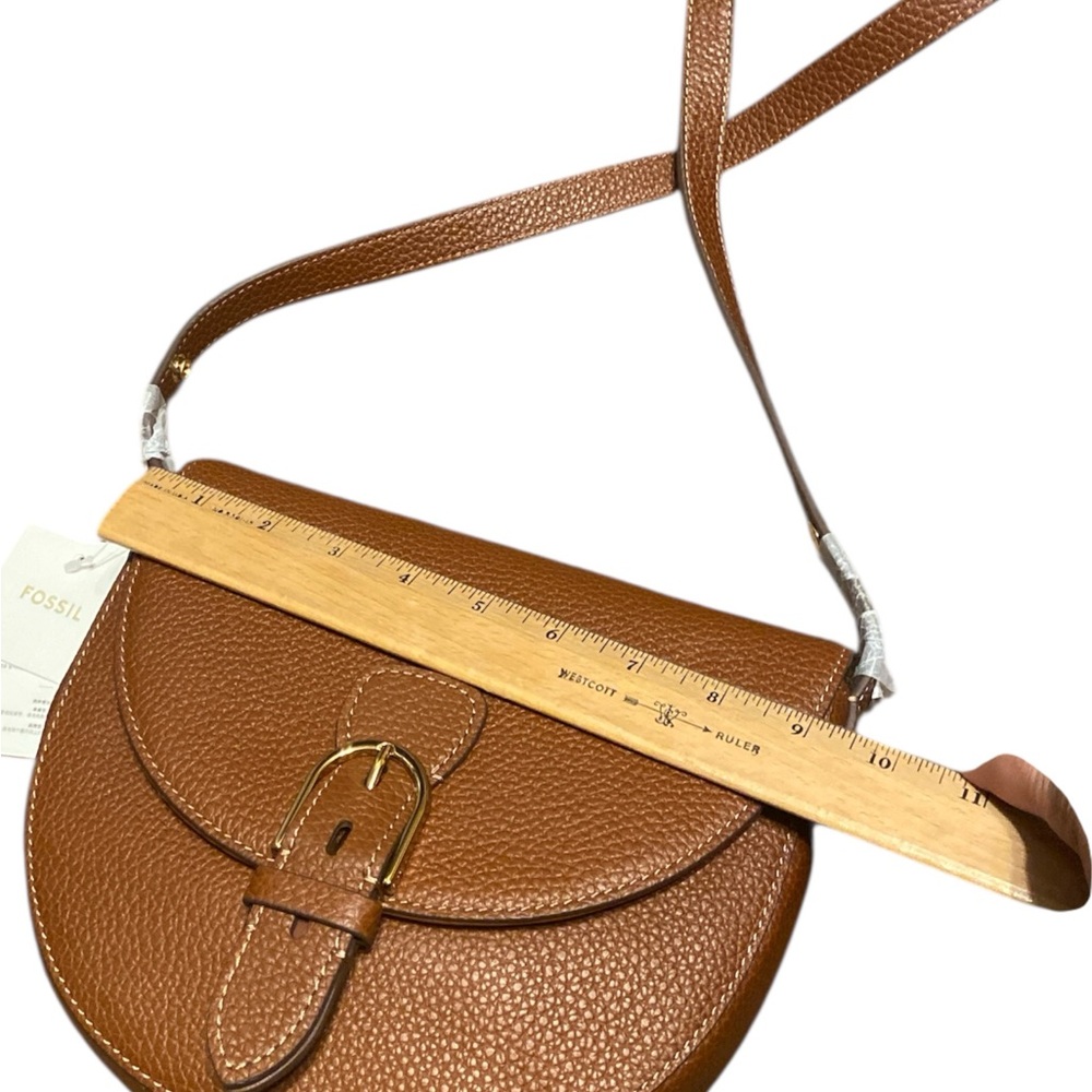 Fossil Tan Leather Crossbody Bag with Buckle Closure - Picture 5 of 6
